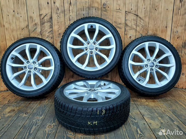 R18 Bridgestone Blizzak LM-32 225/45, PCD 5x112 DIA 66.6