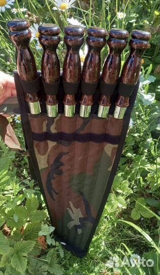 Hабоp шампypoв в чехле