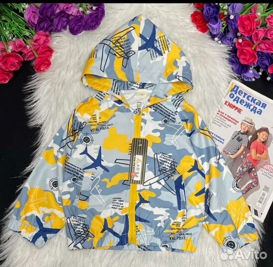 Ветровка для девочки