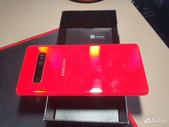 Задняя крышка samsung s10 plus