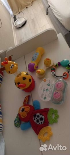 Стерилизатор для бутылочек,подогреватель,видеоняня