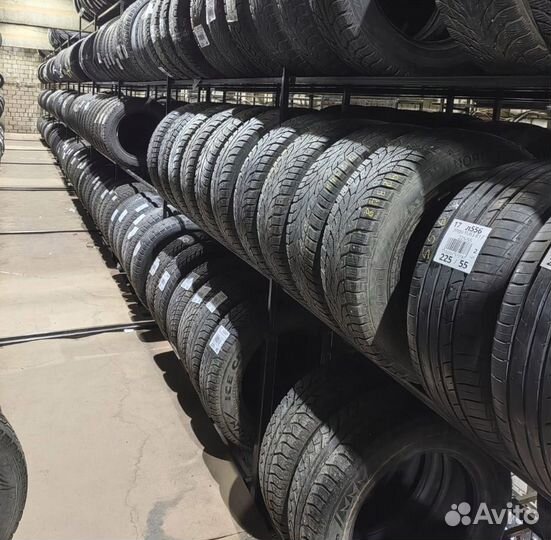 Kumho I'Zen KW31 245/45 R19 98M