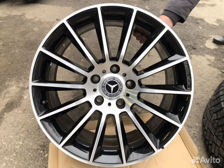 Комплект оригинальных дисков Mercedes G-klasse R20