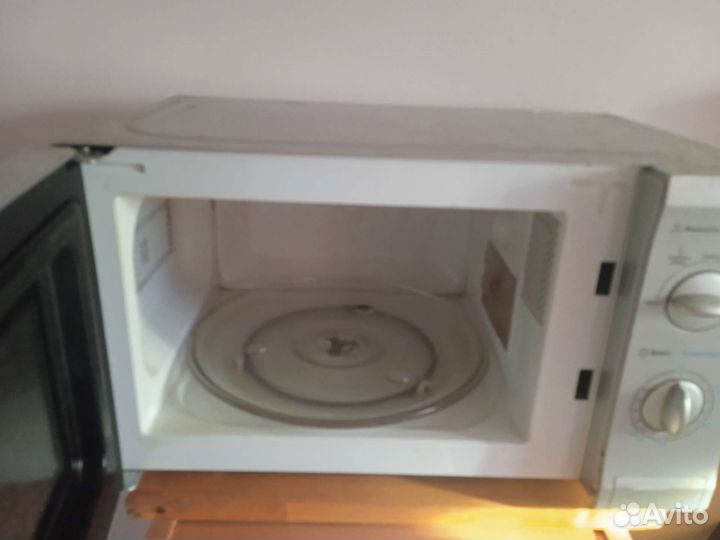 Микроволновая печь