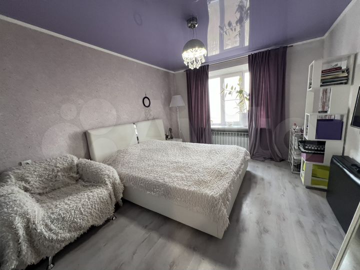 3-к. квартира, 100 м², 9/10 эт.