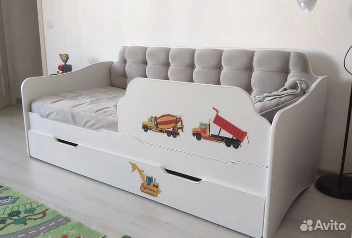 Детская кровать с дополнительным местом