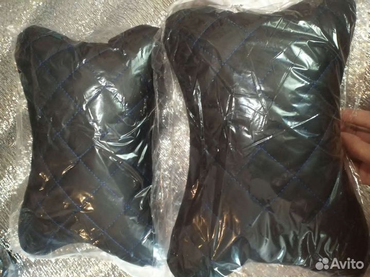 Подушки подголовники в машину под шею