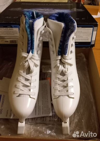 Коньки фигурные, белые, размер 40