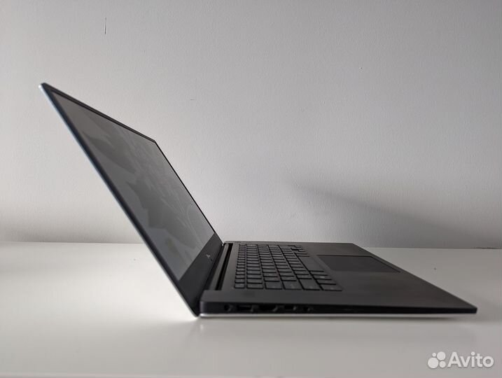 Ноутбук Dell XPS 9570 i7 8750H GTX 1050Ti