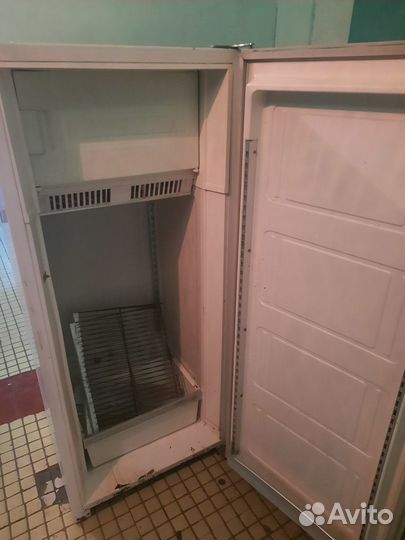 Отдам холодильник с самовывозом