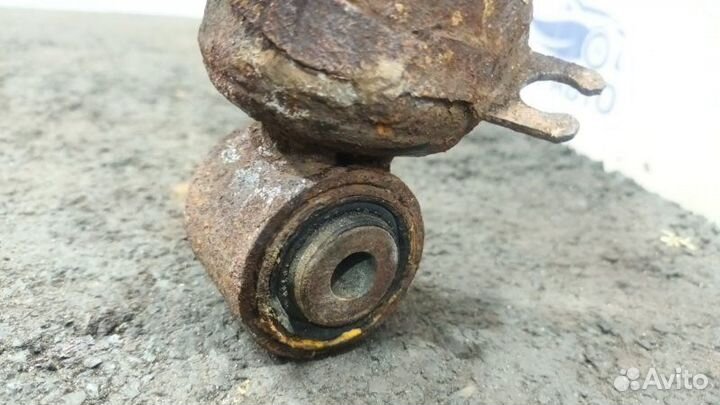 Амортизатор Q7