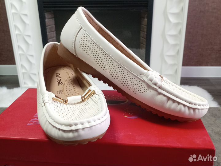 Мокасины женские