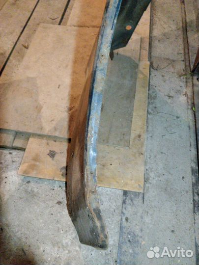 Крылья передние газ 31029, 3110,2 шт