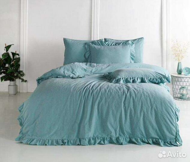 Комплект с рюшкой серия Exclusive Limasso