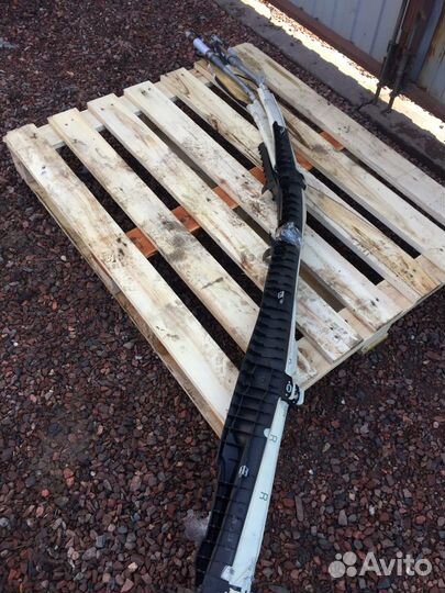 Безопасность шторы Мерс CLS 219