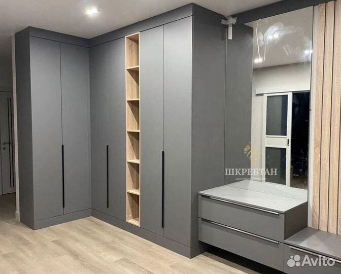 Шкаф для одежды встроенный