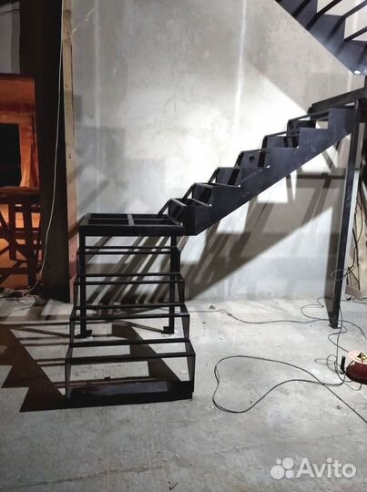 Лестница металлическая