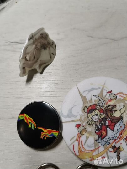 Значки, брелки/брелоки