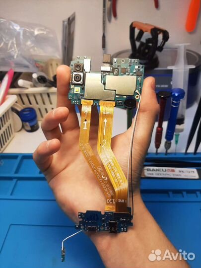 Запчасть для телефона Samsung A30