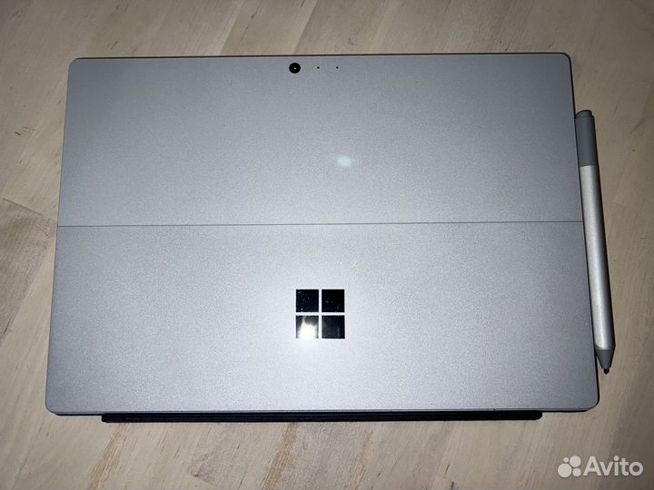 Microsoft Surface Pro 6 I7-8650U/16G/512G like New