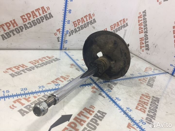 Тойота Камри Амортизатор задний Прав