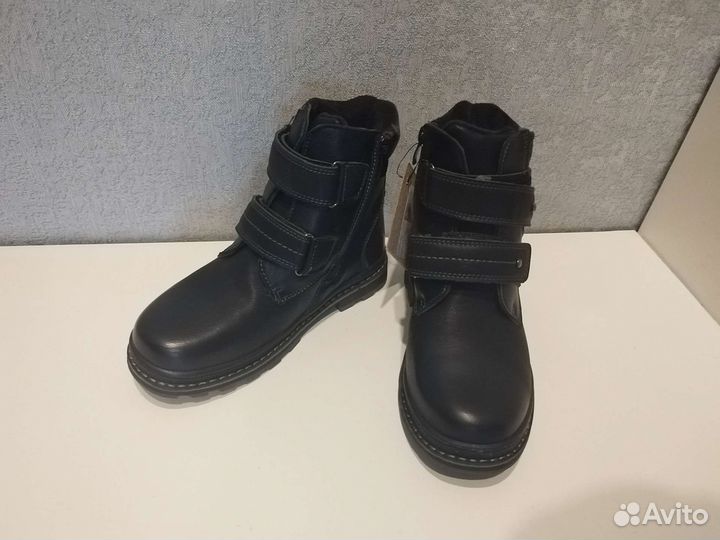 Зимние новые ботинки р. 34, стелька 21см