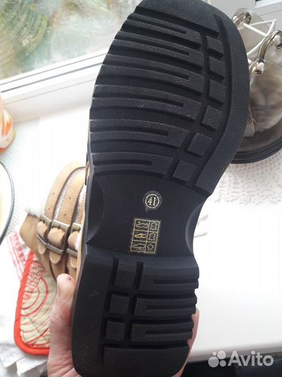 Утепленные ботинки