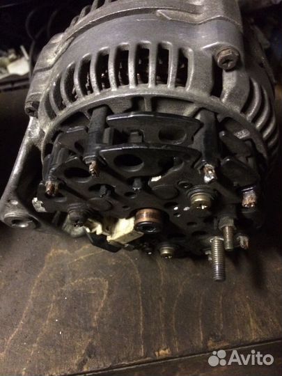 Генератор Audi A4/A6 2.4-2.8 046903025F