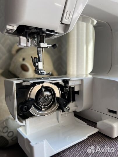 Швейная машина Janome 35s