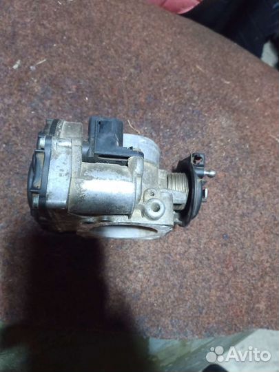 Дроссельная заслонка Ауди А4 B5 дв аев