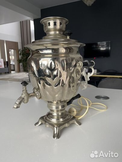 Самовар электрический СССР в отличном состоянии