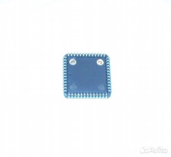 Микроконтроллер MC68HC711E9CFN2