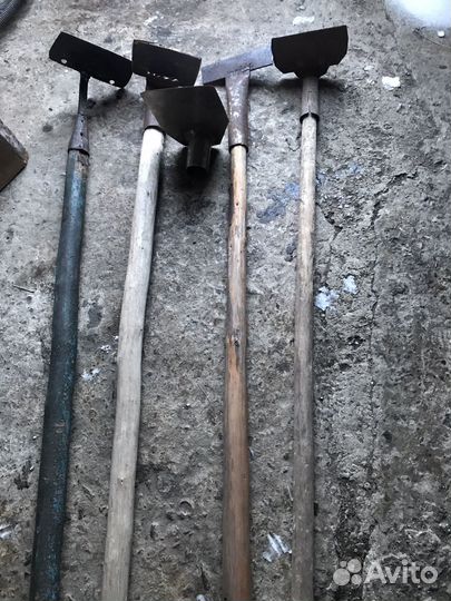 Тяпки. грабли. вилы. сечки