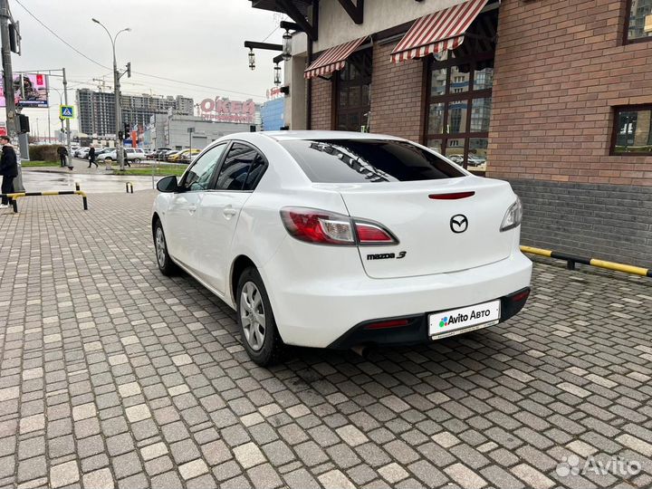 Mazda 3 1.6 МТ, 2011, 175 180 км