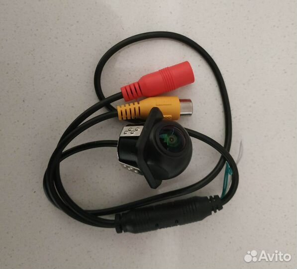 Автомобильная камера заднего вида