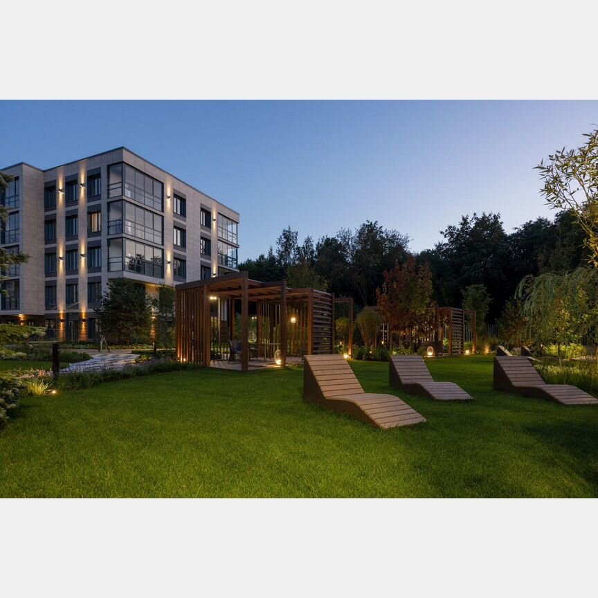 3-к. апартаменты, 67,9 м², 1/5 эт.
