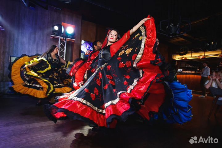 Артисты на праздник