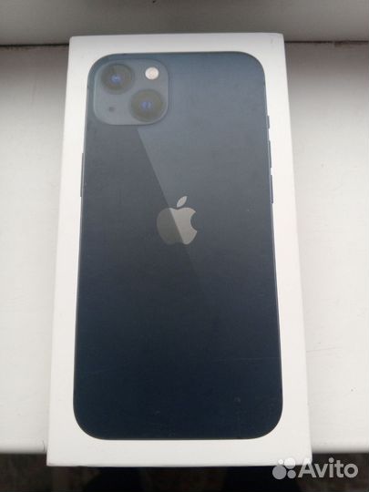 Коробка от iPhone 13
