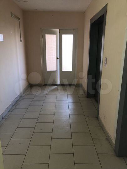 3-к. квартира, 79 м², 8/10 эт.