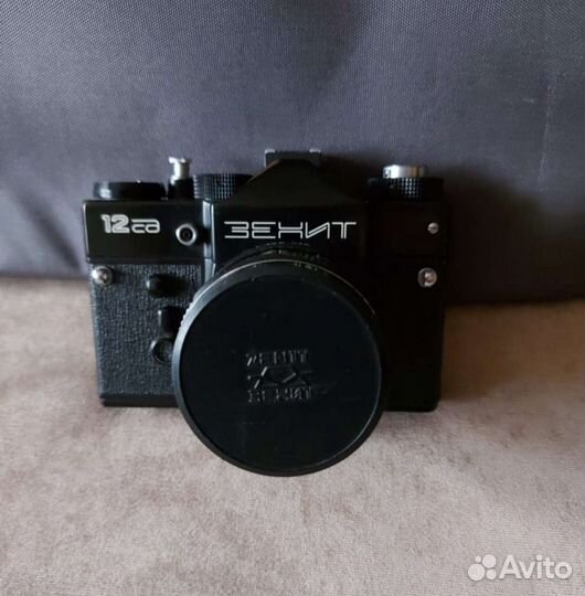 Фотоаппарат Зенит плёночный, зеркальный