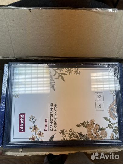 Рамка для фотографий и сертификатов