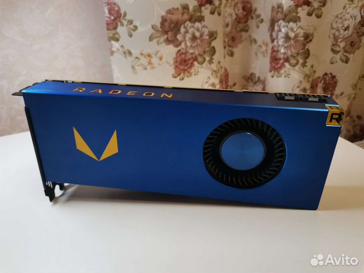 AMD Radeon Vega Frontier Edition 16Gb