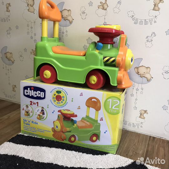 Музыкальная игрушка-каталка chicco