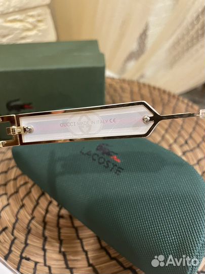 Солнцезащитные очки