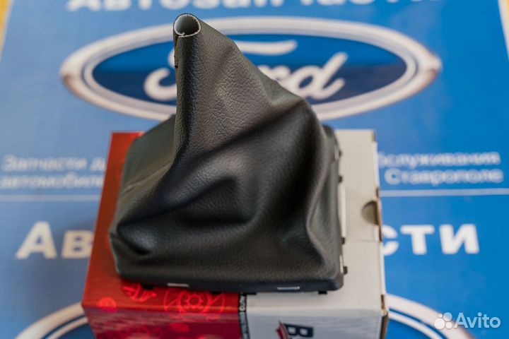 Чехол кпп Форд Фокус 2 2008-2011 рестайлинг