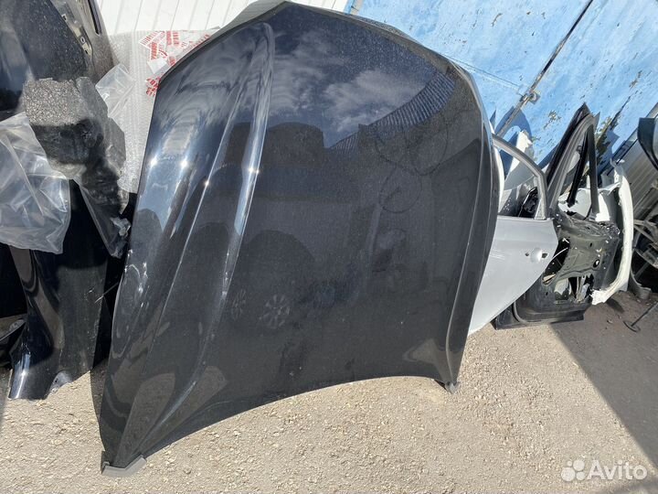 Капот Volvo XC60 2017