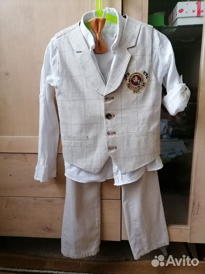 Костюм тройка для мальчика 116