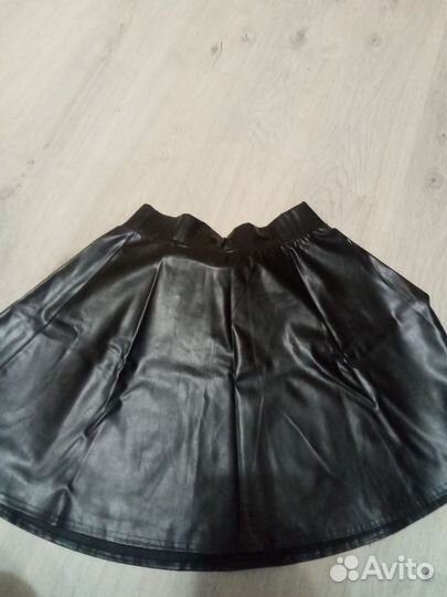 Юбки кожаные
