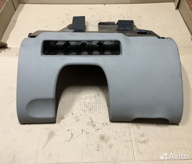 Audi A4 B6/B7 Полка под руль