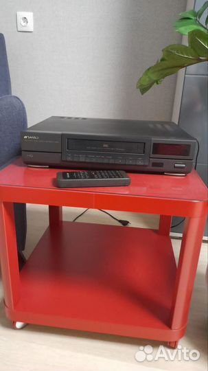 Видеомагнитофон Sansui SV79DK